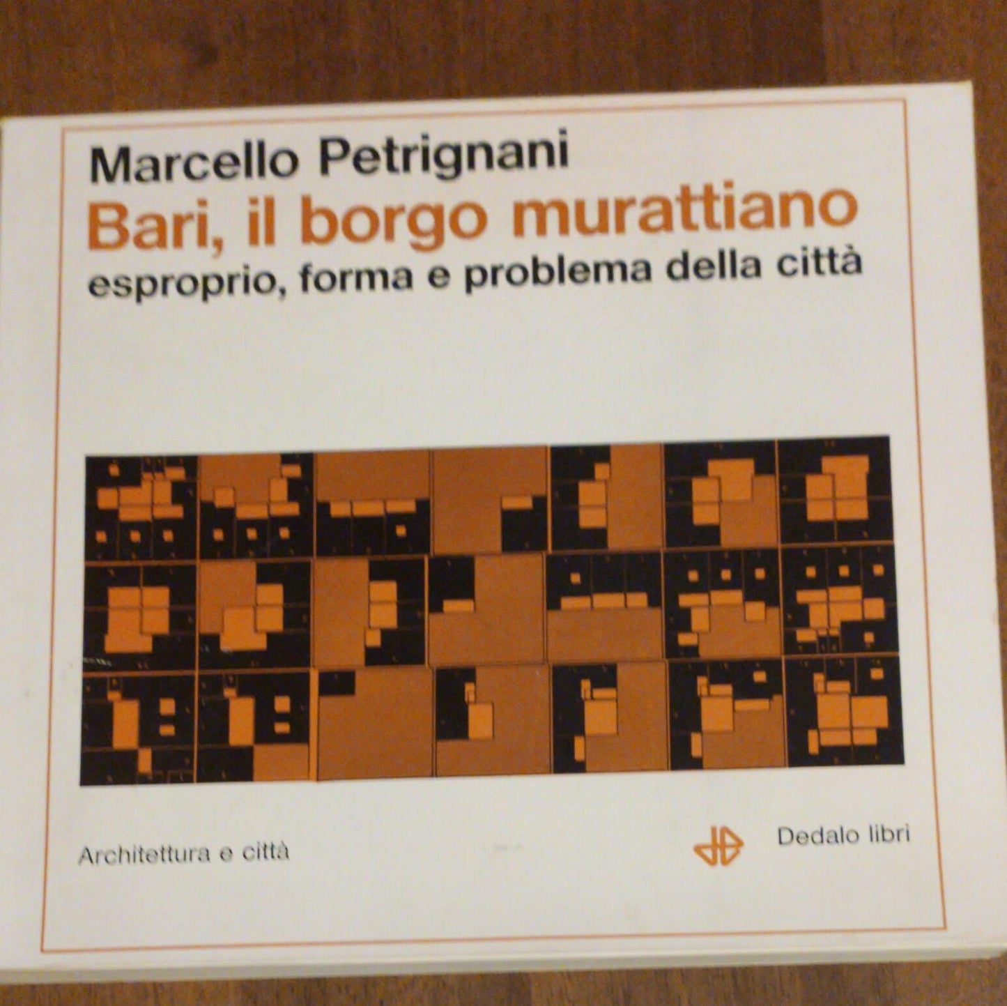 BARI,IL BORGO MURATTIANO - copertina