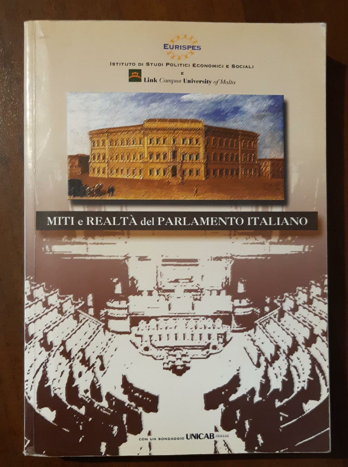 Miti e realta del parlamento italiano - copertina