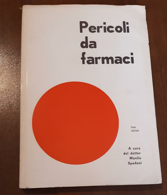 Pericoli da farmaci - copertina