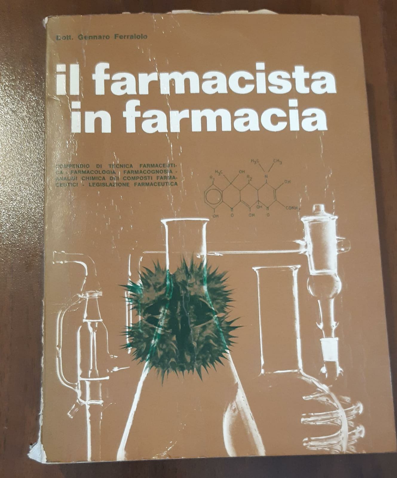 Il farmacista in farmacia - copertina