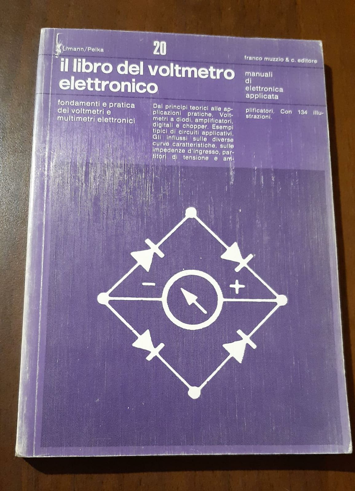 Il libro del voltemetro elettronico - copertina