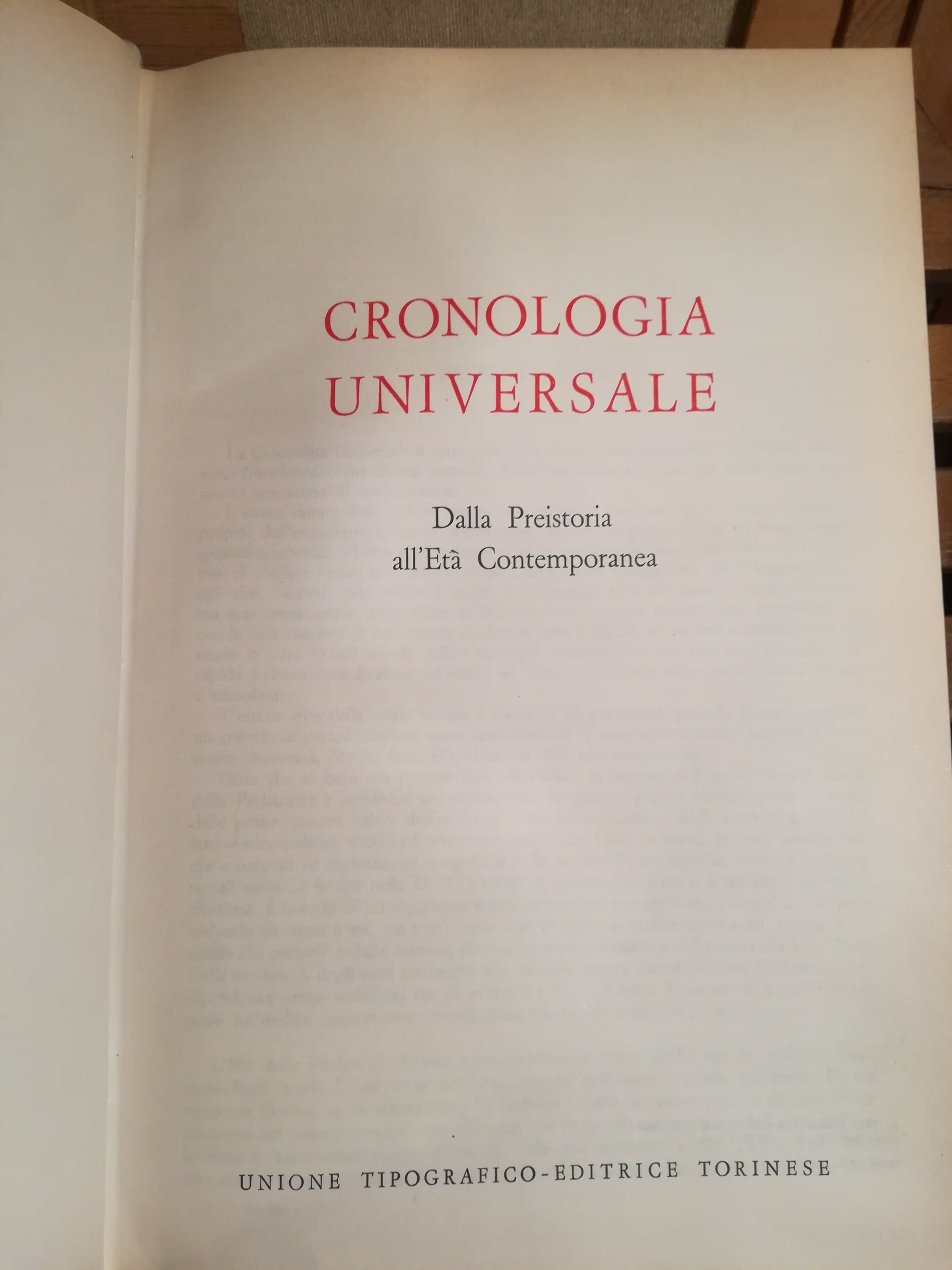 Cronologia universale. Dalla Preistoria all'Età Contemporanea. - copertina