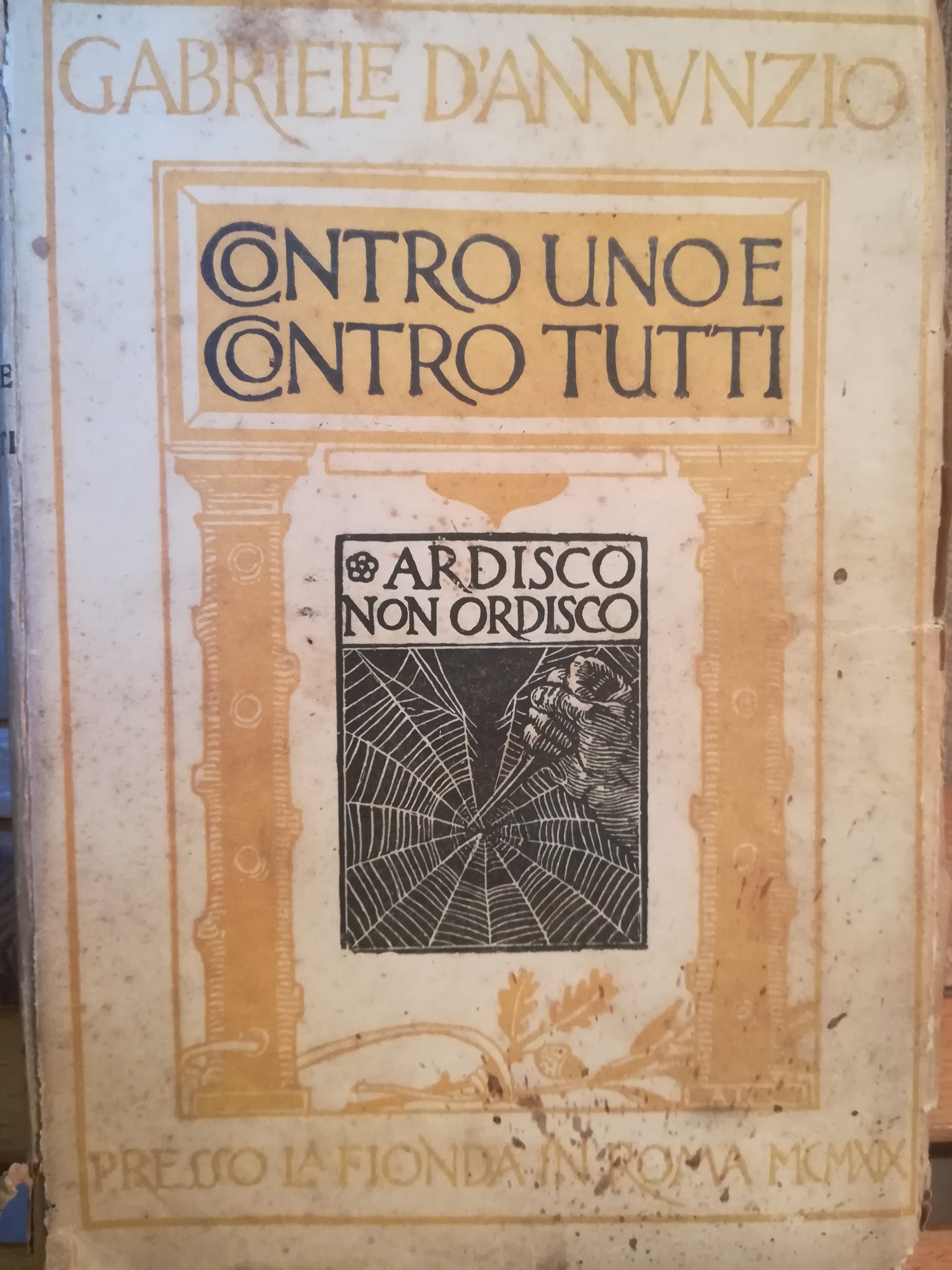 Contro uno e contro tutti - copertina