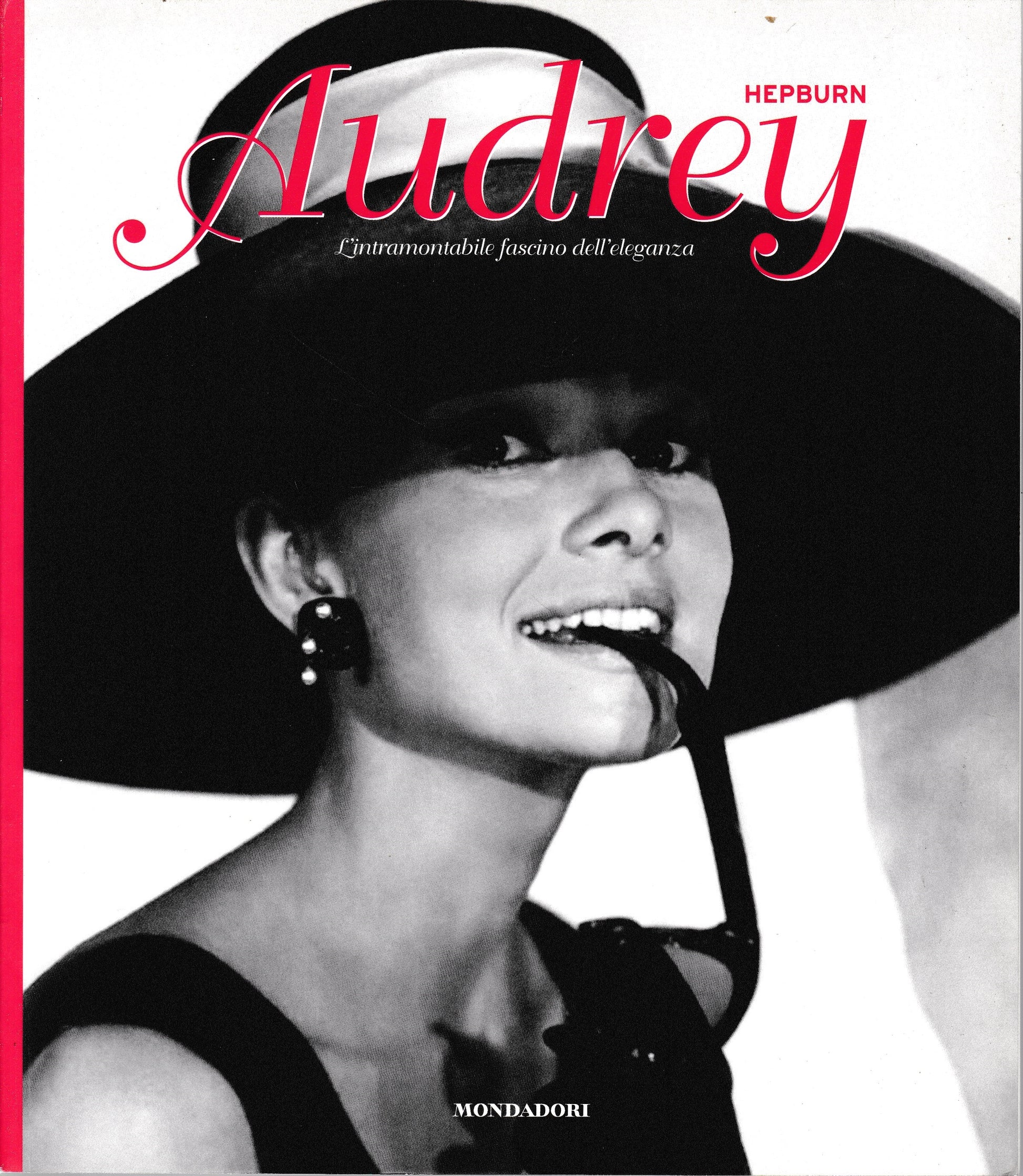 Audrey Hepburn. Immagini di una vita - copertina