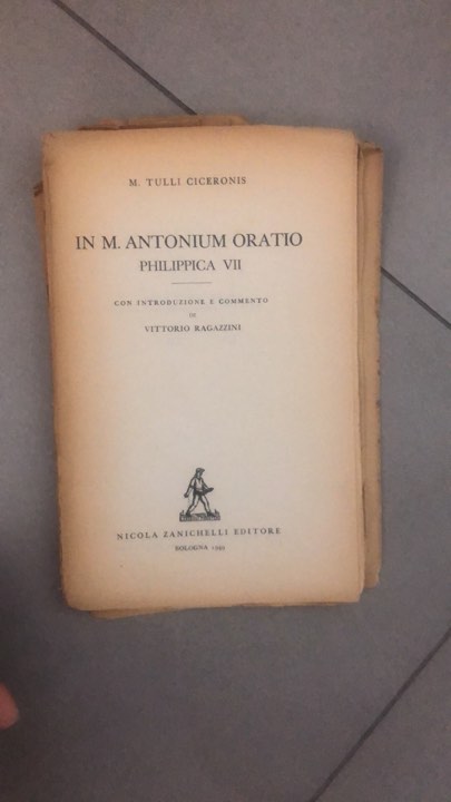 in m. antonium  oratio philippica - copertina