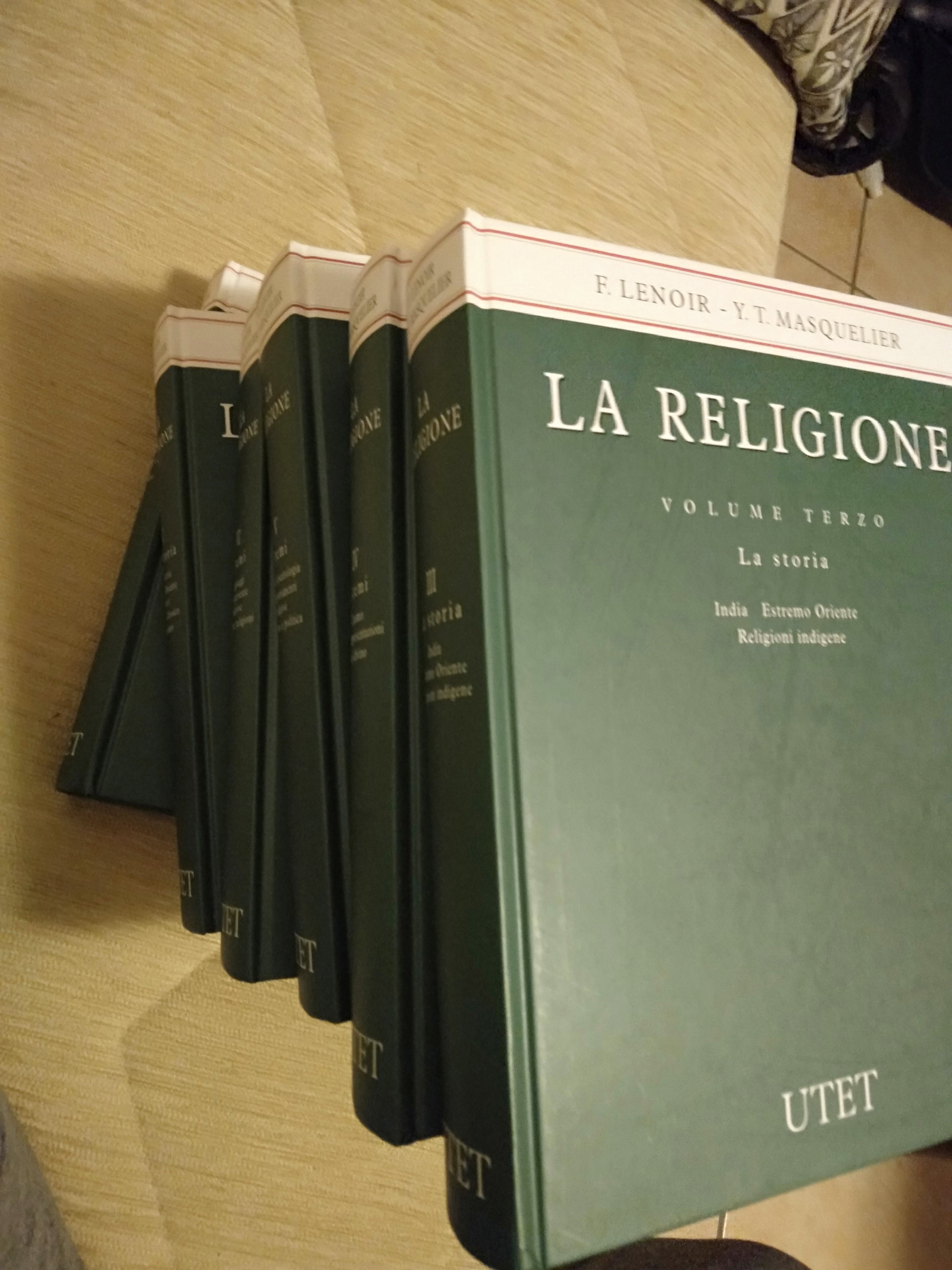 La religione - copertina