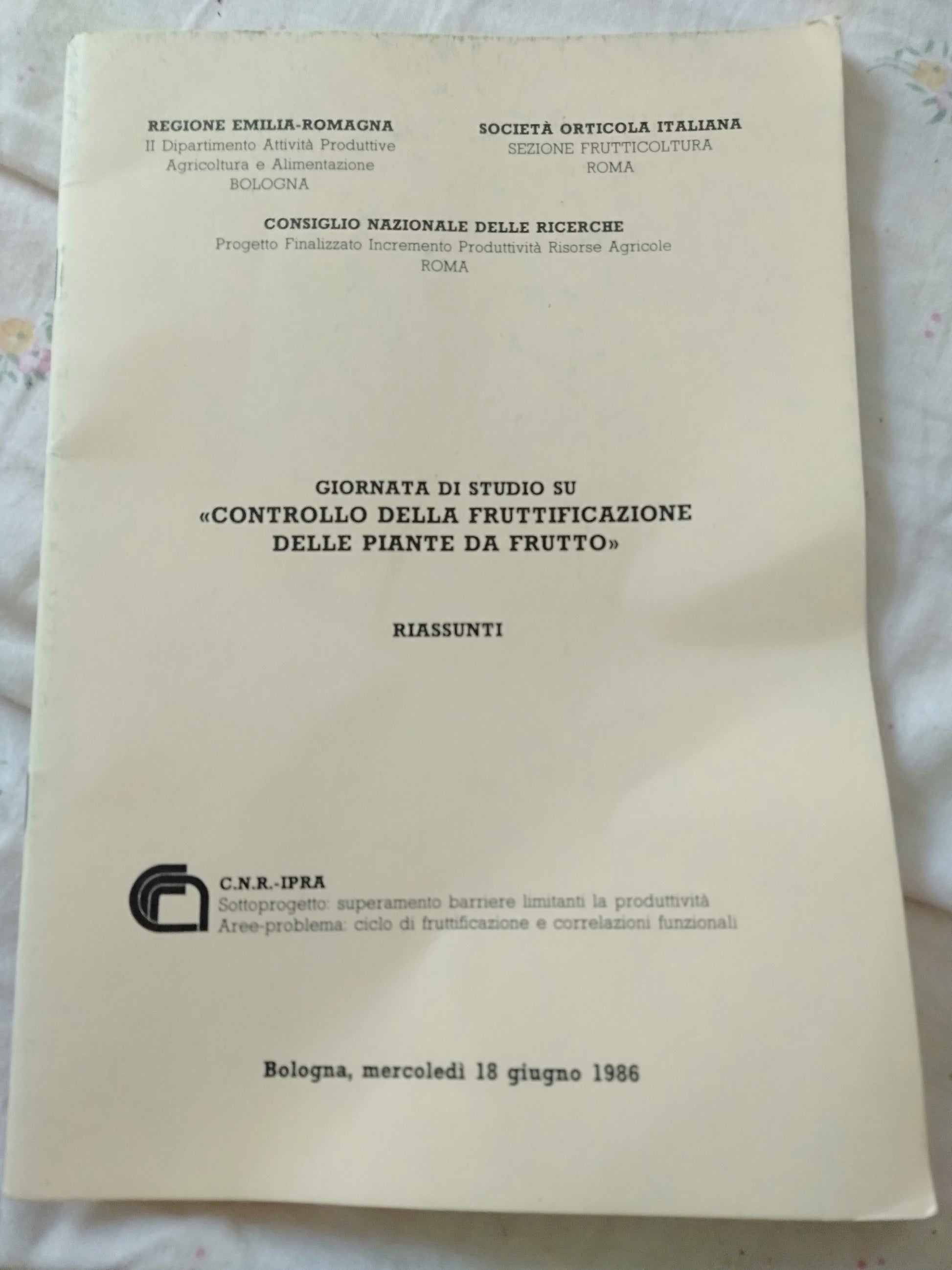 Giornata di studio su controllo della fruttificazione dalle piante da frutto riassunto - copertina