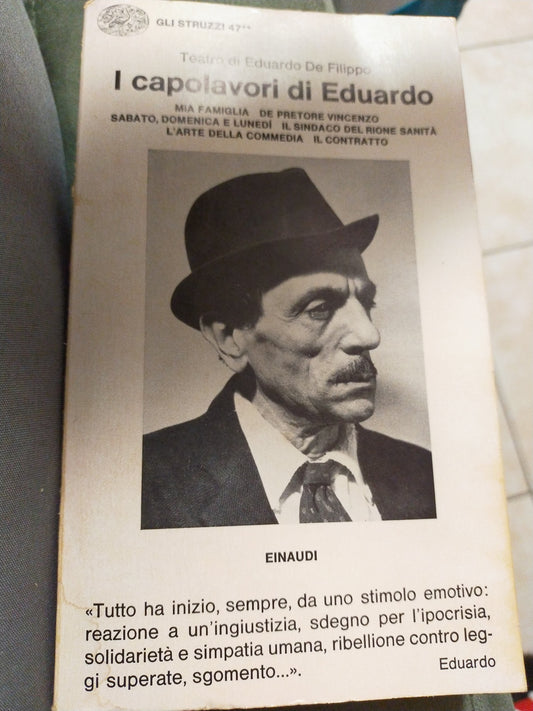 I capolavori di Eduardo mia famiglia de pretore Vincenzo sabato, domenica e lunedì il sindaco del rione sanità l arte della commedia il contratto - copertina