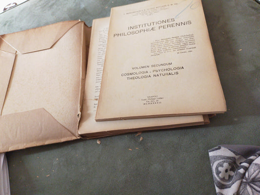 Institutiones philosophiae perennis volume 1-2-3 - copertina
