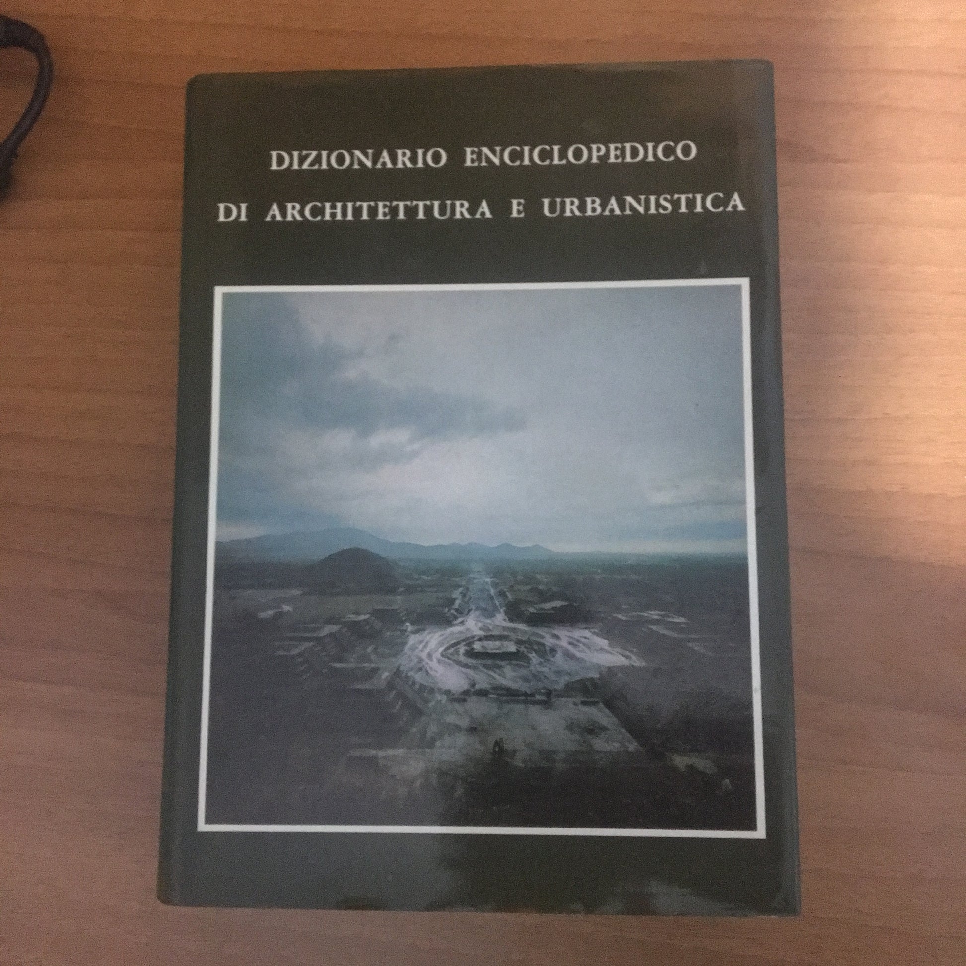 Dizionario enciclopedico di architettura e urbanistica. Volume 5 - copertina