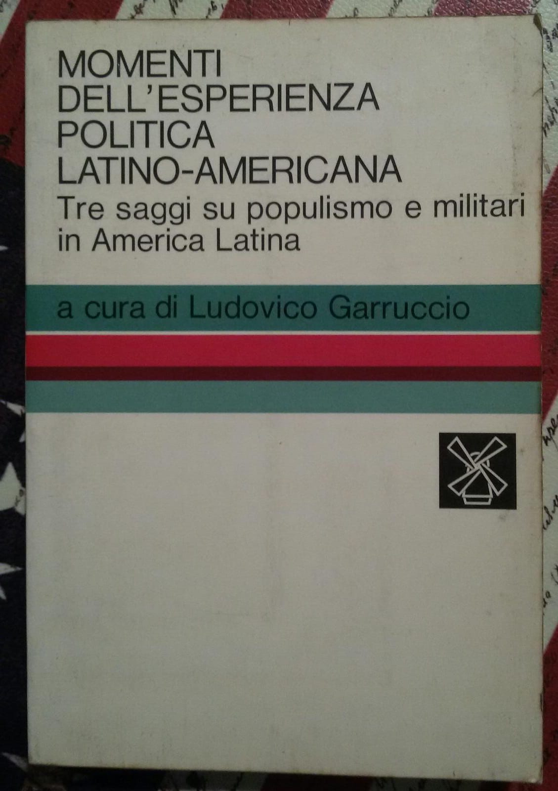 Momenti dell'esperienza politica latino-americana - copertina