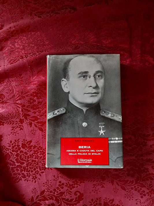 Ascesa e caduta del capo della polizia do Stato - copertina