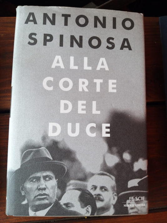 Alla corte del Duce - copertina
