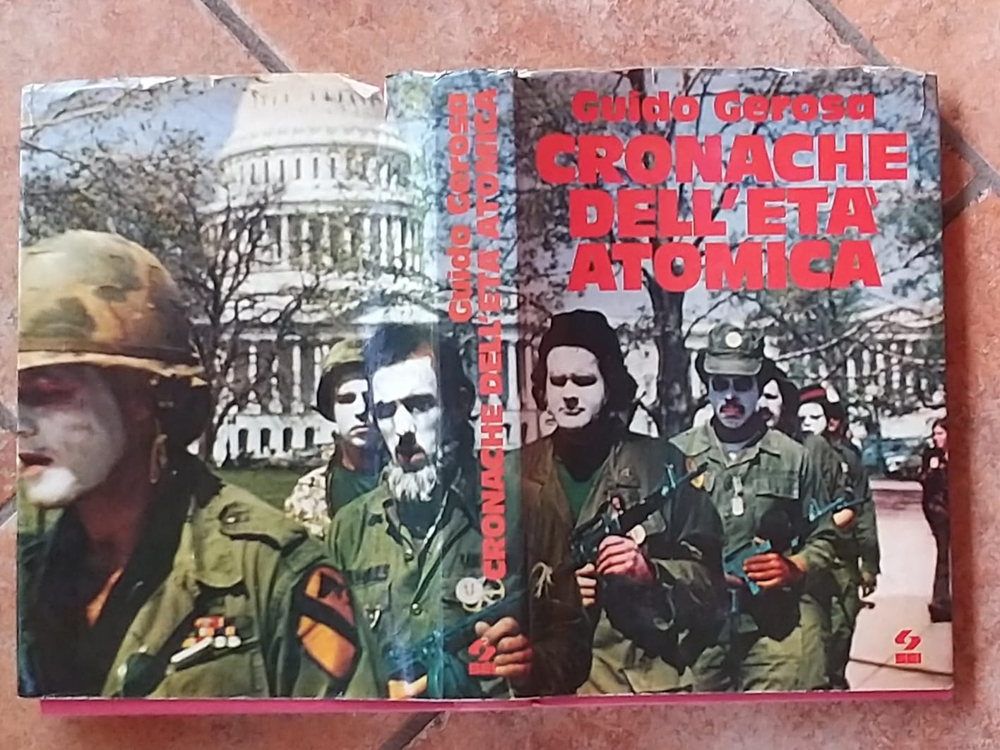 Cronache dell'eta' atomica - copertina