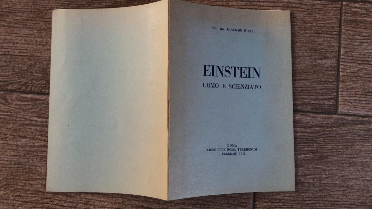 Einstein uomo e scienziato - copertina