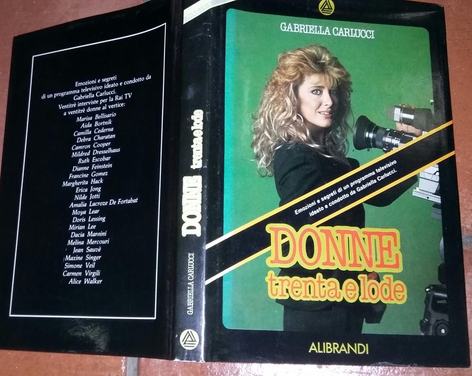 Donne trenta e lode - copertina