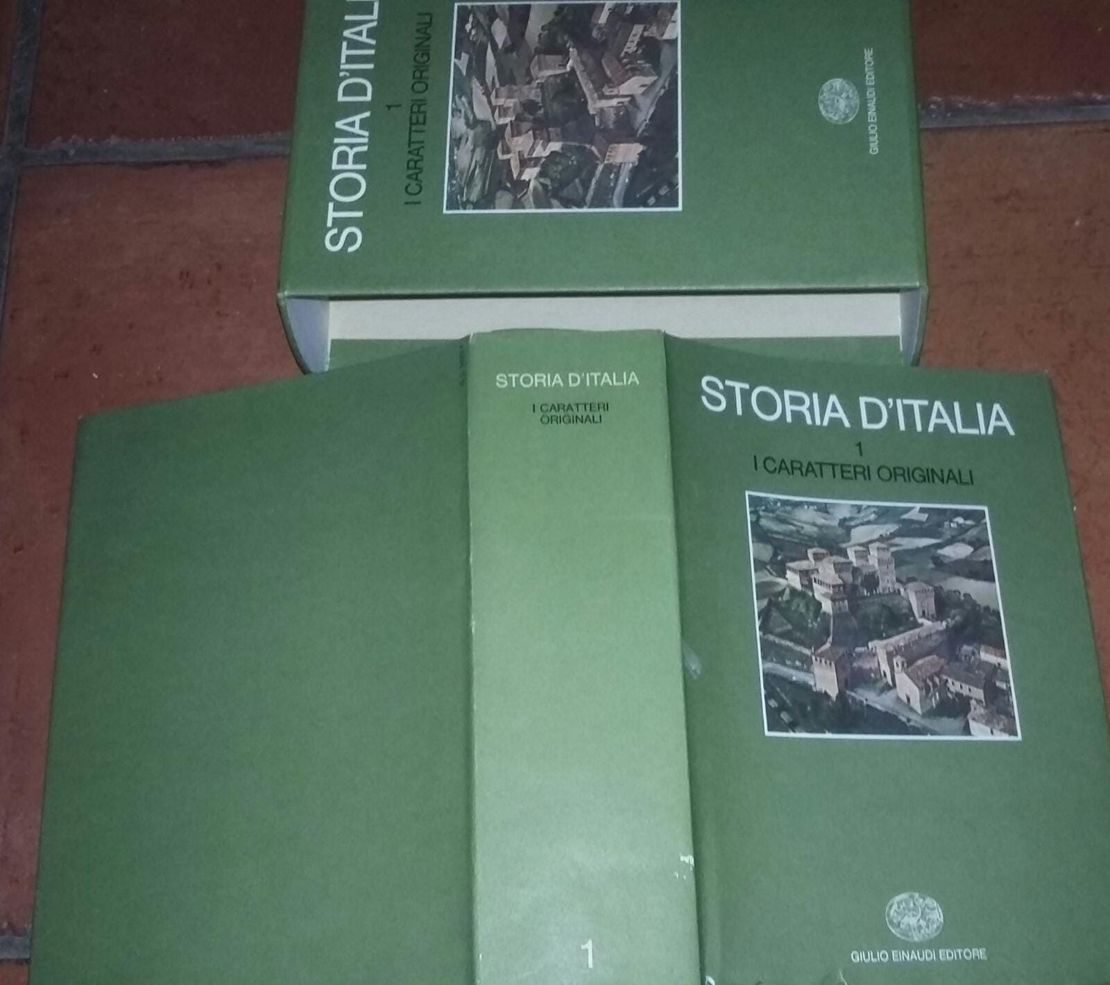 Storia d'Italia Vol.I. I Caratteri Originali - copertina