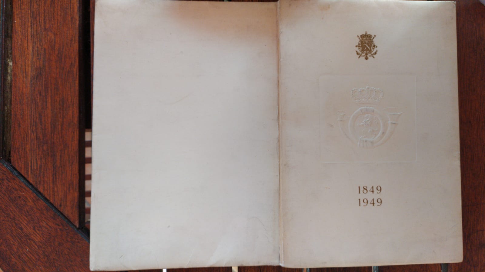 1849 1949 le centenaire des timbres poste belges - copertina