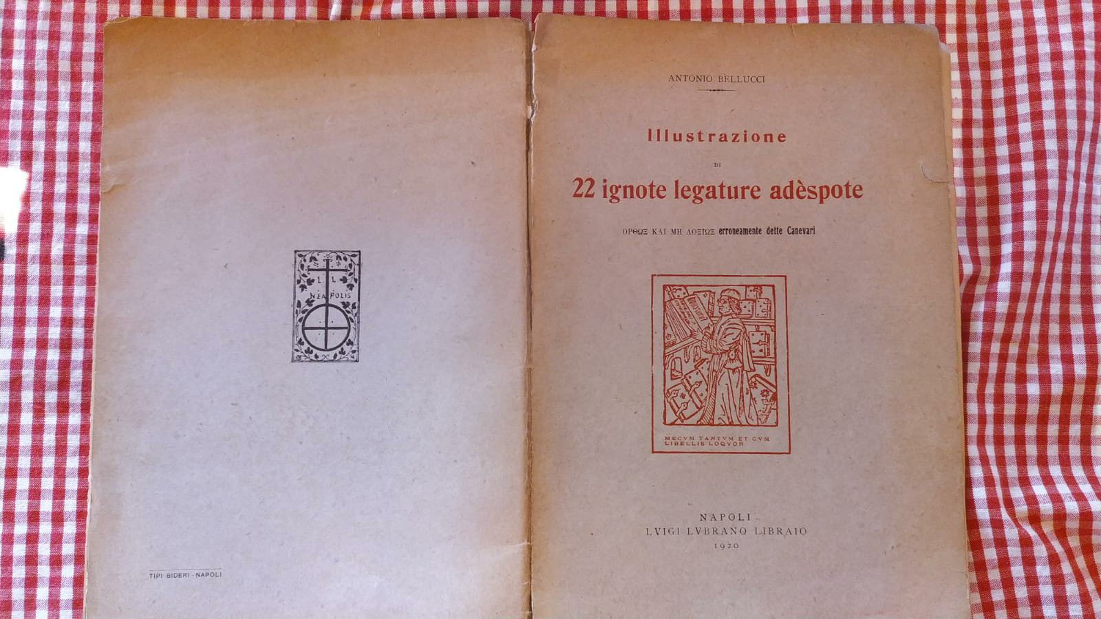 Illustrazione di 22 ignote legature adespote. Ortos kai me loxios erroneamente dette Canevari - copertina