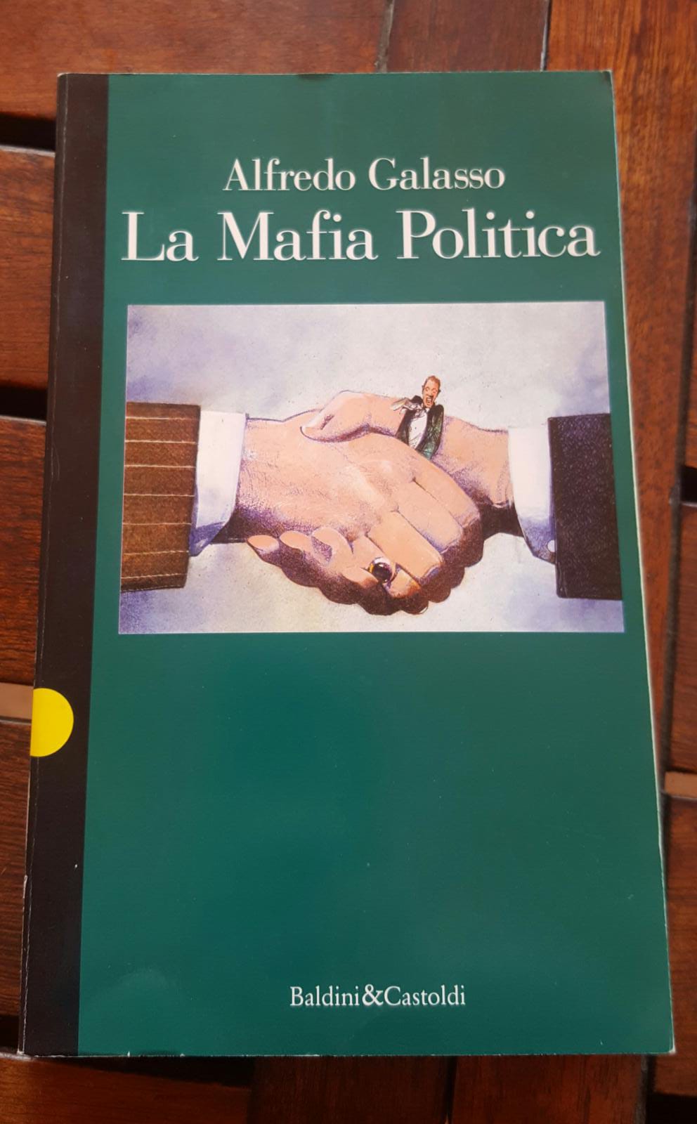 La Mafia Politica - copertina