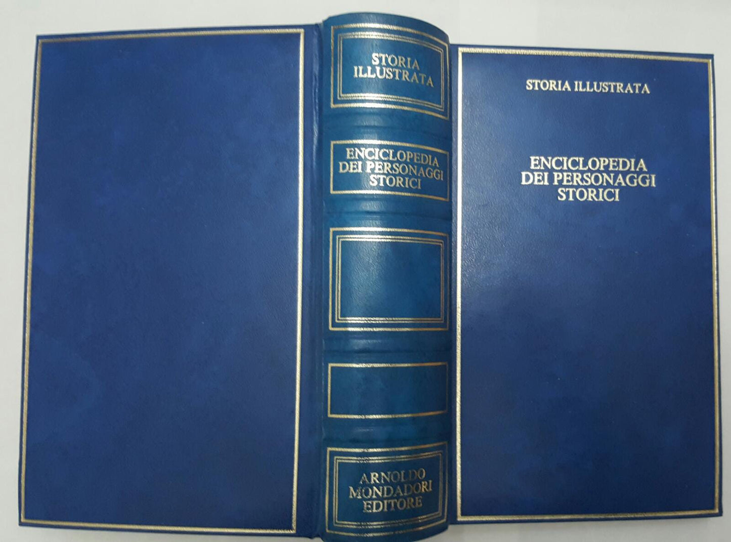 Enciclopedia dei personaggi storici - copertina