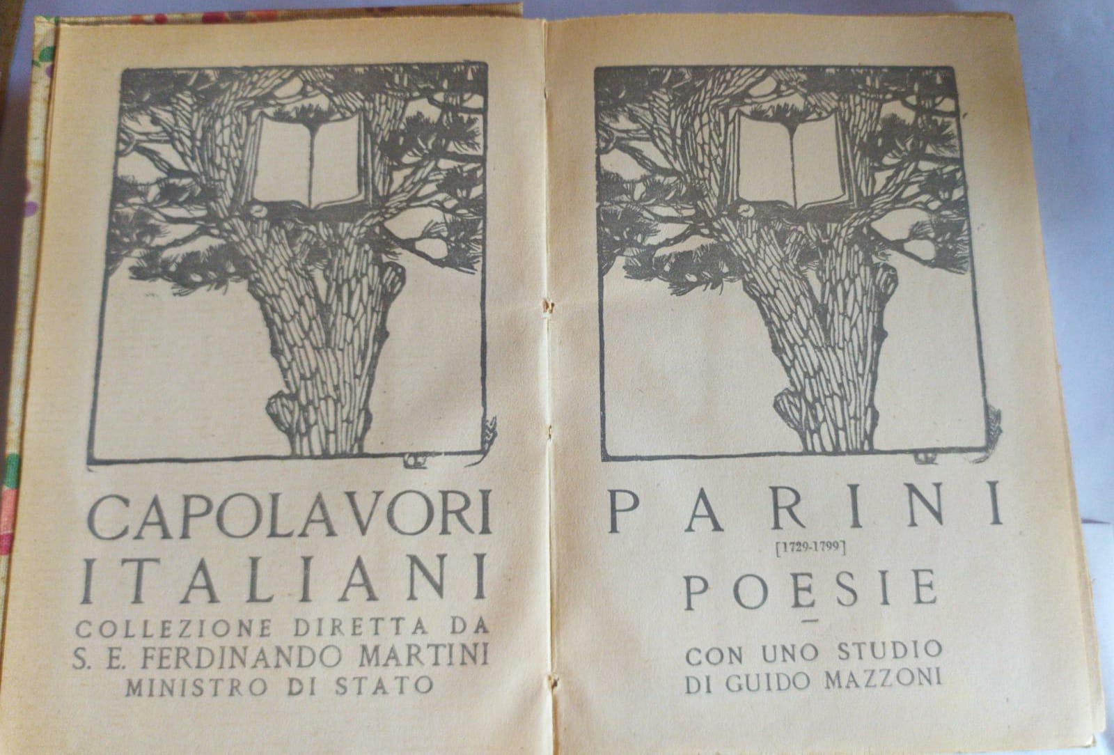 Poesie. Con uno studio di Guido Mazzoni - copertina