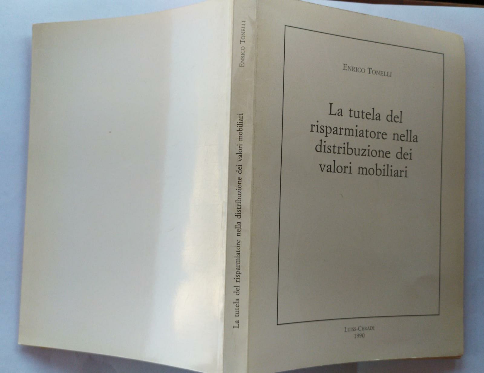 La tutela del risparmiatore nella distribuzione dei valori mobiliari - copertina